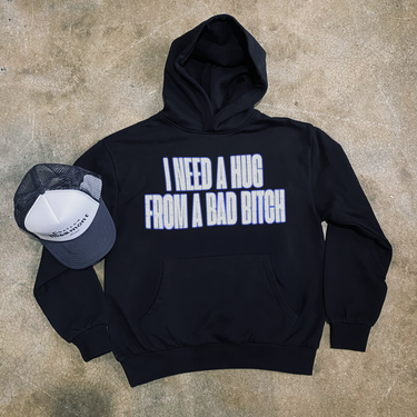 'I NEED A HUG' BLACK RELAX HOODIE