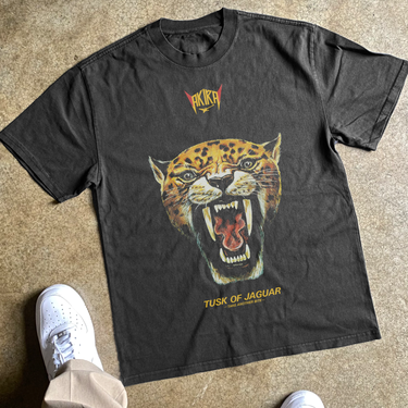 TUSK OF JAGUAR HEAVYWEIGHT BLACK T-SHIRT