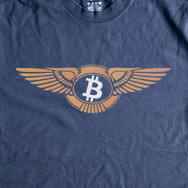 BITCOIN & BENTLEYS - CRYPTO CONTINENTAL - HEAVYWEIGHT BLACK T-SHIRT