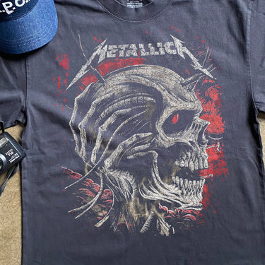 METALLICA VINTAGE HEAVYWEIGHT BLACK T-SHIRT