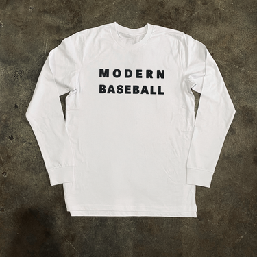 'MODERN BASEBALL' MUTT LONG SLEEVE WHITE TEE